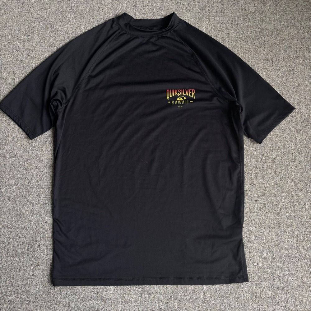 Quiksilver Rash Guard Mens XXL Black Hawaii Surfing Swim Shirt Short Sleeve Logo